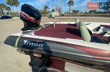 Лодка Triton Boats 19 ProXs 1999 в 