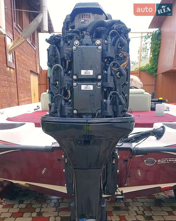 Лодка Triton Boats 19 ProXs 1999 в Одессе