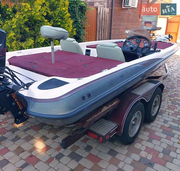 Лодка Triton Boats 19 ProXs 1999 в Одессе