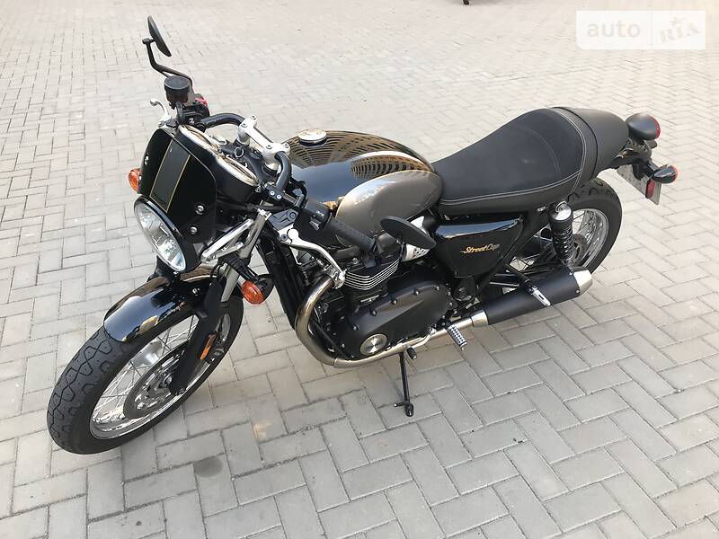 Мотоцикл Без обтекателей (Naked bike) Triumph Bonneville 2017 в Киеве