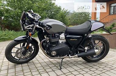 Кафе рейсер Triumph Bonneville 2016 в Киеве