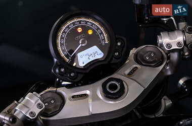 Мотоцикл Круизер Triumph Bonneville 2020 в 