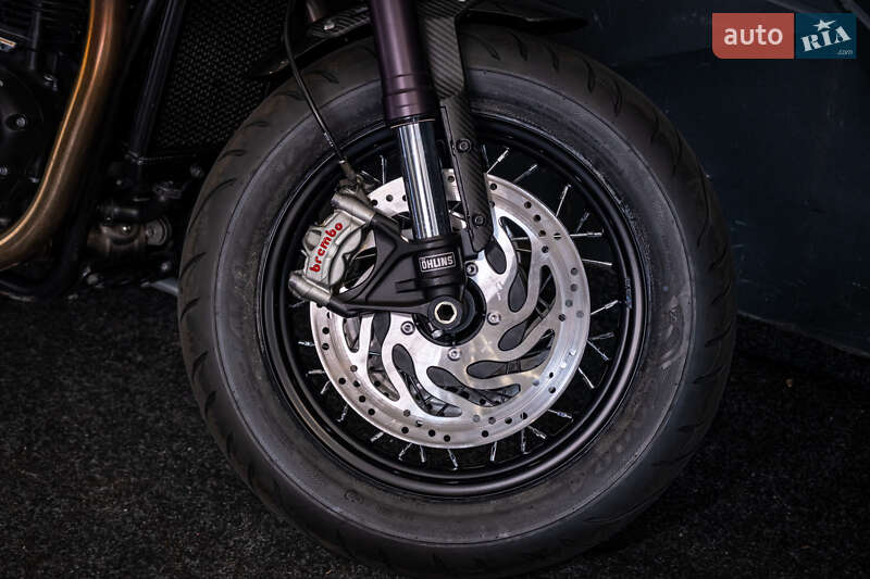 Мотоцикл Круизер Triumph Bonneville 2020 в Киеве