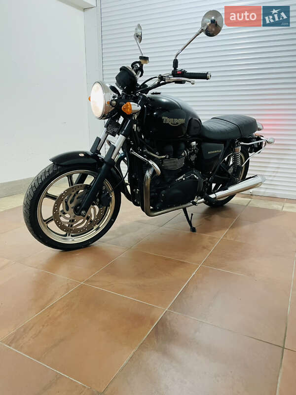 Мотоцикл Классик Triumph Bonneville 2010 в Киеве