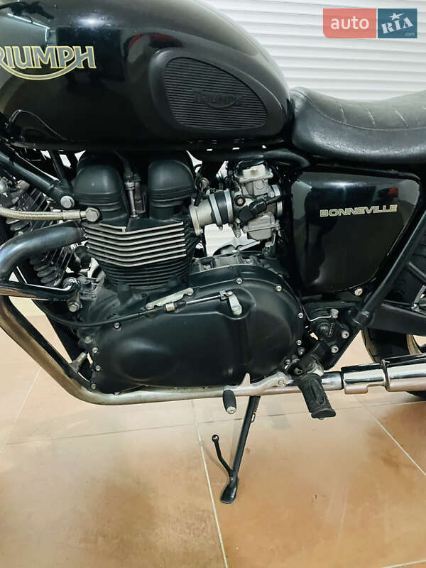 Мотоцикл Классик Triumph Bonneville 2010 в Киеве