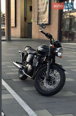 Мотоцикл Классик Triumph Bonneville 2014 в  фото 5 Мотоцикл Классик Triumph Bonneville 2014 в