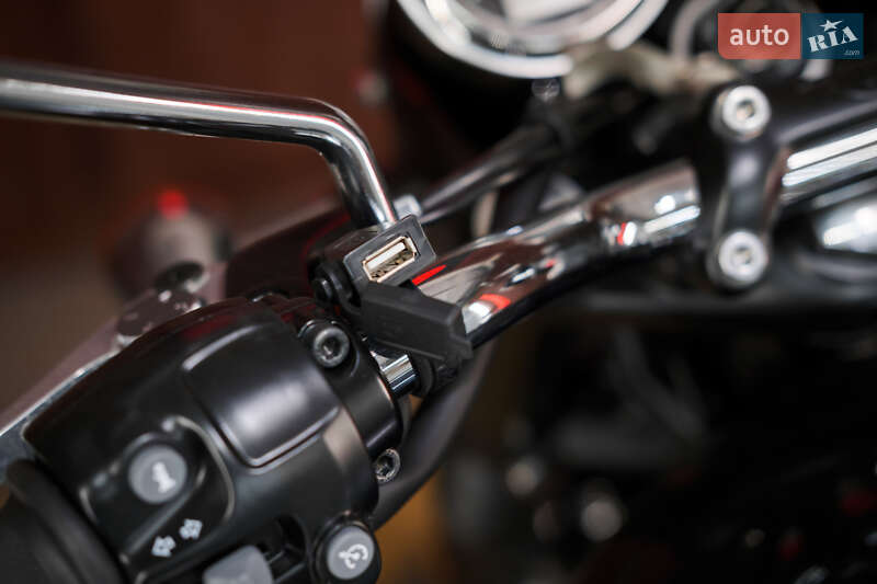 Мотоцикл Классик Triumph Bonneville 2013 в Днепре фото 13 Мотоцикл Классик Triumph Bonneville 2013 в Днепре