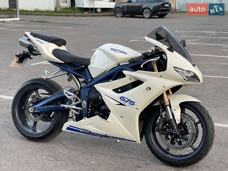 Спортбайк Triumph Daytona 675 2010 в Дубно