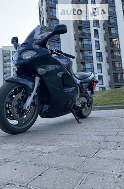 Мотоцикл Спорт-туризм Triumph Daytona 2005 в Луцьку