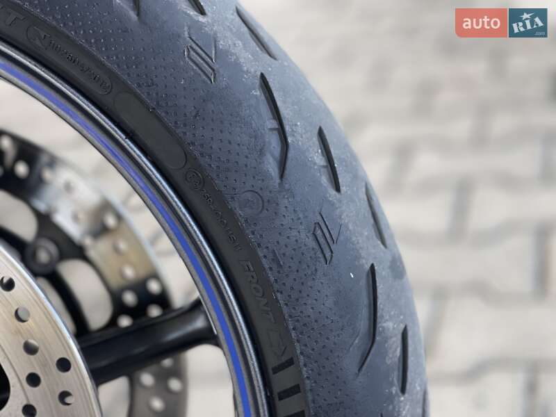 Спортбайк Triumph Daytona 2010 в Дубно