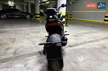 Мотоцикл Круізер Triumph Rocket 3 2024 в 