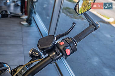 Мотоцикл Круізер Triumph Rocket 3 2020 в 