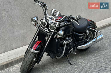 Мотоцикл Туризм Triumph Rocket III 2016 в 