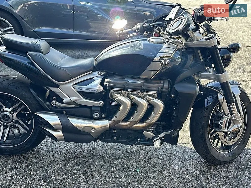 Triumph Rocket 2020 VIN SMTG10JX5LT981521 фото оголошення 5 з 24