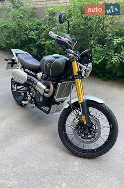 Скремблер Triumph Scrambler 2022 в 