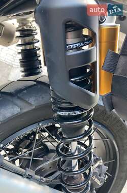 Скремблер Triumph Scrambler 2022 в 