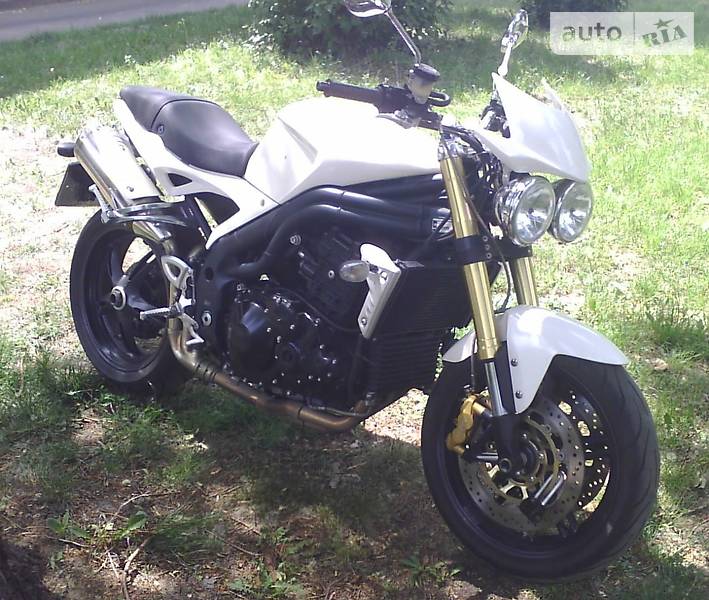 Мотоцикл Без обтекателей (Naked bike) Triumph Speed Triple 2007 в Ровно