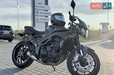 Мотоцикл Без обтекателей (Naked bike) Triumph Speed Triple 2010 в 