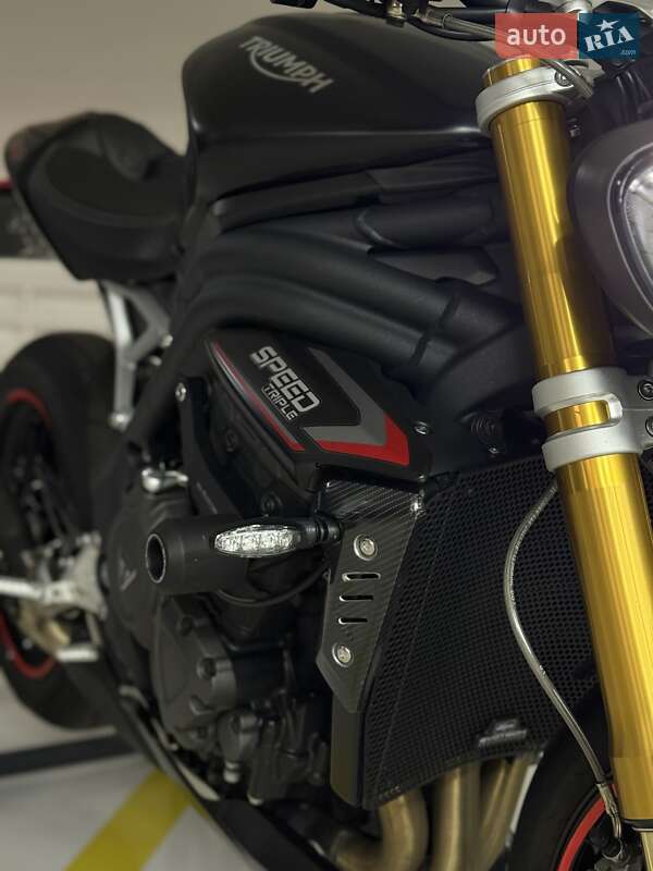 Мотоцикл Без обтекателей (Naked bike) Triumph Speed Triple 2022 в Киеве