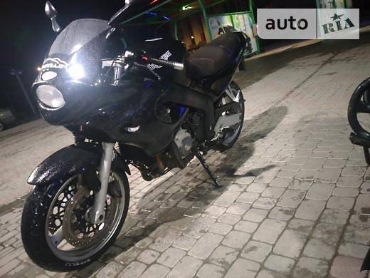 Triumph Sprint