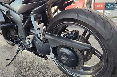 Мотоцикл Спорт-туризм Triumph Sprint 2005 в 