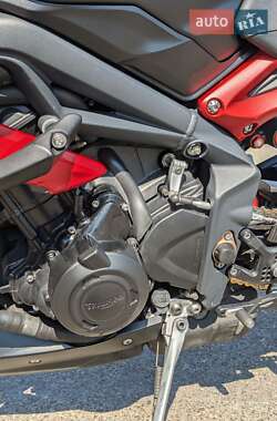 Мотоцикл Без обтекателей (Naked bike) Triumph Street Triple 2015 в 