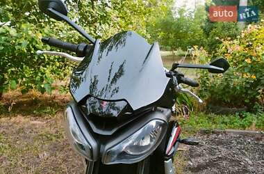 Мотоцикл Без обтекателей (Naked bike) Triumph Street Triple 2020 в 