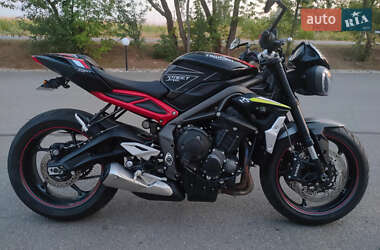 Мотоцикл Без обтікачів (Naked bike) Triumph Street Triple 2020 в Бабаї
