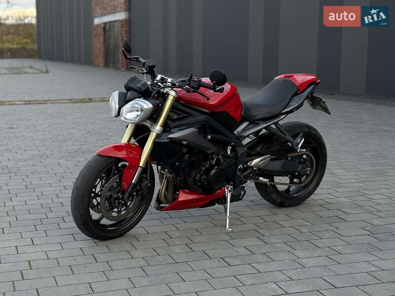 Мотоцикл Без обтікачів (Naked bike) Triumph Street Triple 2015 в Хмельницькому