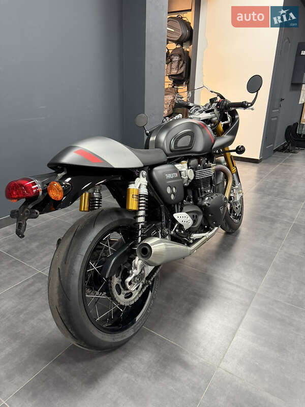 Кафе рейсер Triumph Thruxton 2022 в Києві