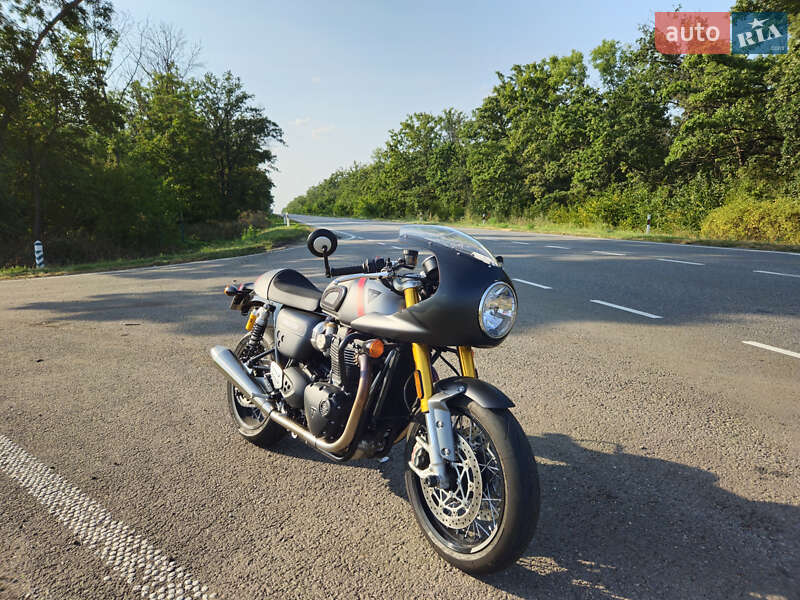 Кафе рейсер Triumph Thruxton 2022 в Києві
