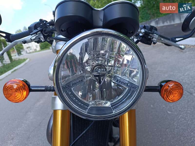 Мотоцикл Классик Triumph Thruxton 2016 в Киеве