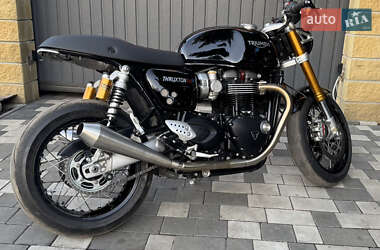 Кафе рейсер Triumph Thruxton 2021 в 