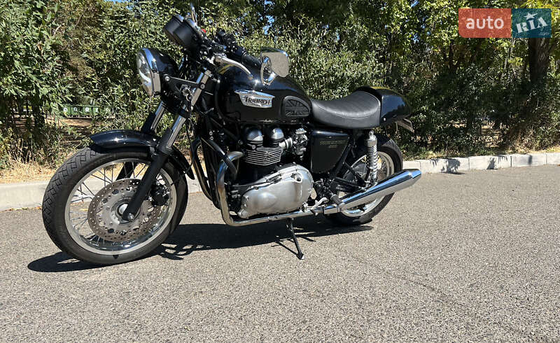 Кафе рейсер Triumph Thruxton 2012 в Одессе