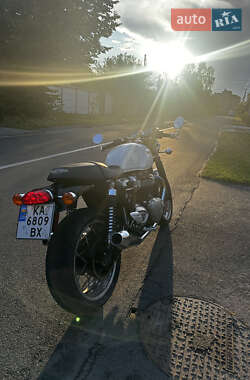 Кафе рейсер Triumph Thruxton 2016 в 