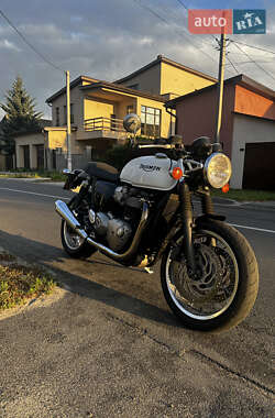 Кафе рейсер Triumph Thruxton 2016 в 