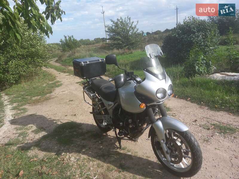 Мотоцикл Внедорожный (Enduro) Triumph Tiger 2007 в Николаеве