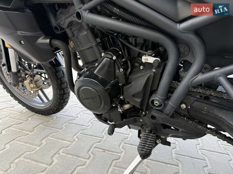 Мотоцикл Багатоцільовий (All-round) Triumph Tiger 2013 в Києві
