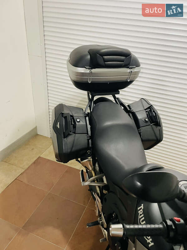 Мотоцикл Многоцелевой (All-round) Triumph Tiger 2010 в Киеве
