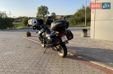 Мотоцикл Многоцелевой (All-round) Triumph Tiger 2004 в 