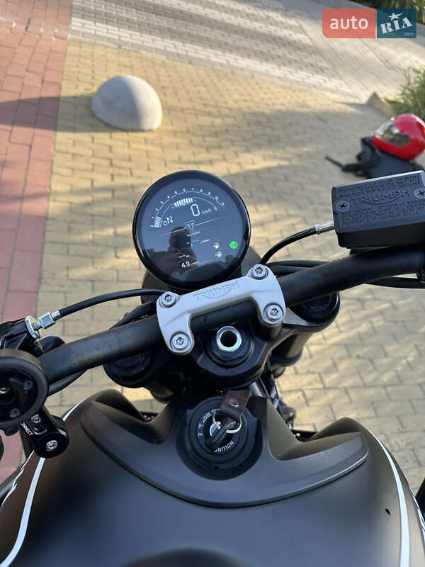 Мотоцикл Без обтекателей (Naked bike) Triumph Trident 2022 в Киеве фото 8 Мотоцикл Без обтекателей (Naked bike) Triumph Trident 2022 в Киеве