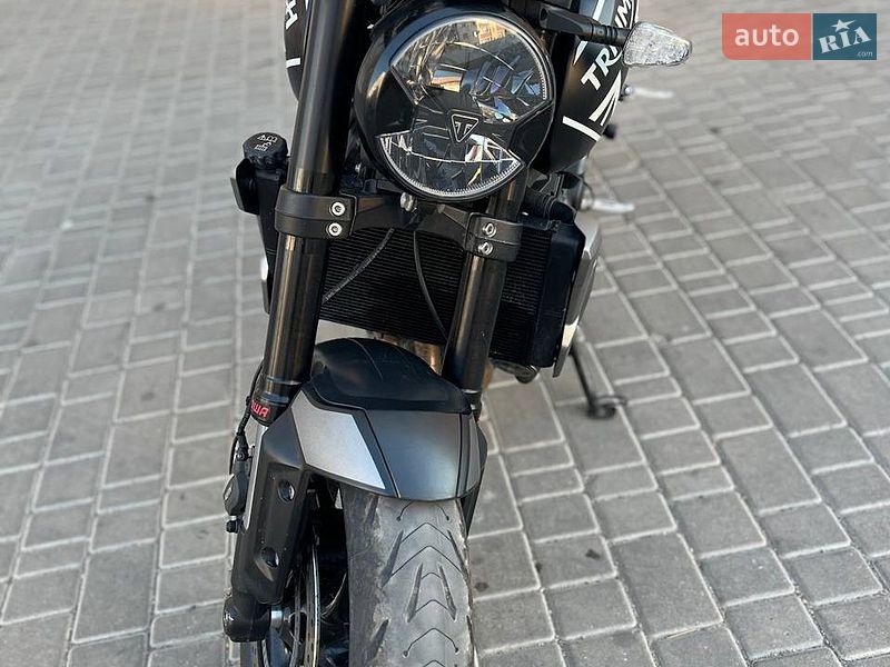 Мотоцикл Без обтікачів (Naked bike) Triumph Trident 2023 в Одесі фото 9 Мотоцикл Без обтікачів (Naked bike) Triumph Trident 2023 в Одесі