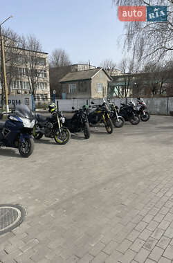 Мотоцикл Спорт-туризм Triumph Trophy 2012 в 