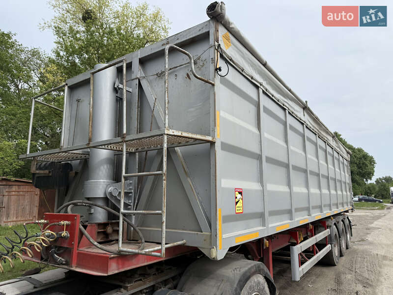 Самоскид напівпричіп Trouillet ST 2021 в Кам'янець-Подільському