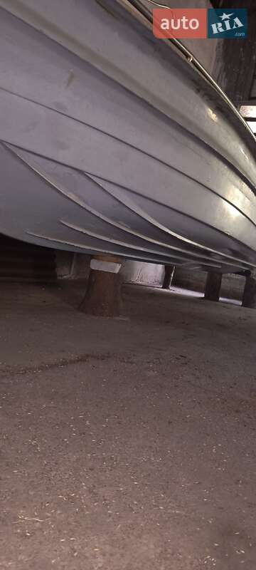 Катер Тунец 7 2008 в Запорожье