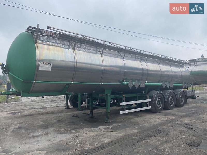 Цистерна Turbud T-H-C31 2005 в Дніпрі
