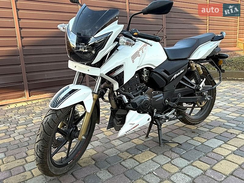 TVS Star Apache RTR 180 2020
