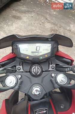Мотоцикл Классик TVS Apache RTR 200 2021 в 