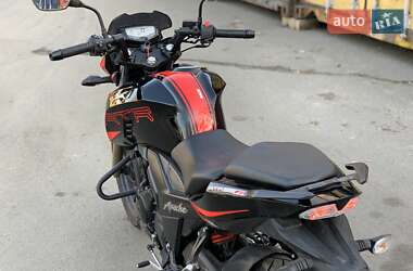 Мотоцикл Классік TVS Apache RTR 200 2021 в 