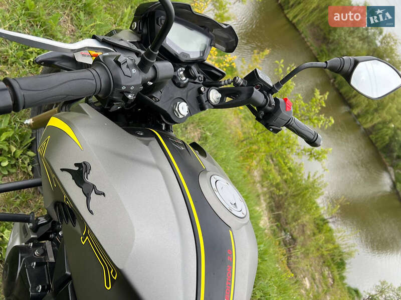 Грузовые мотороллеры, мотоциклы, скутеры, мопеды TVS Apache RTR 200 2021 в Киеве